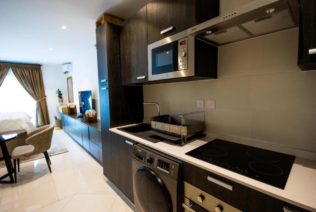 Splendid Apartments @ The Lennox Акра Екстериор снимка